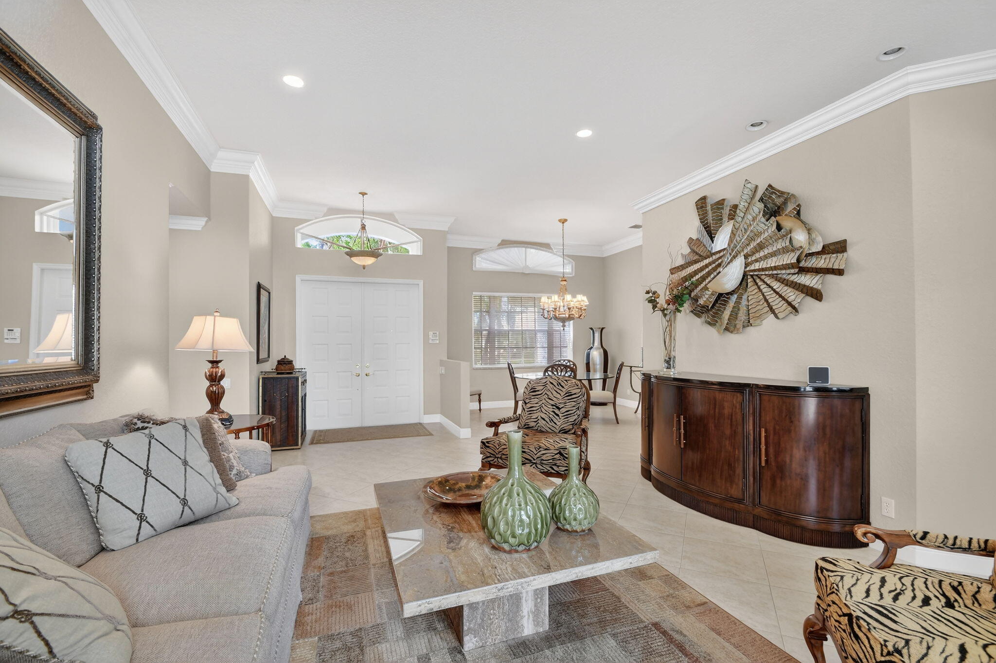 CASCADE LAKES - Residential