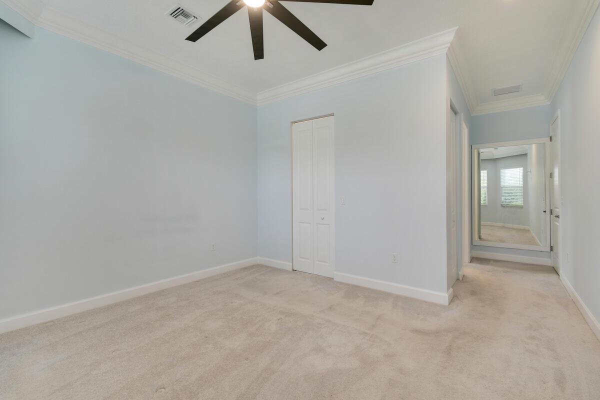Valencia Cay - Residential