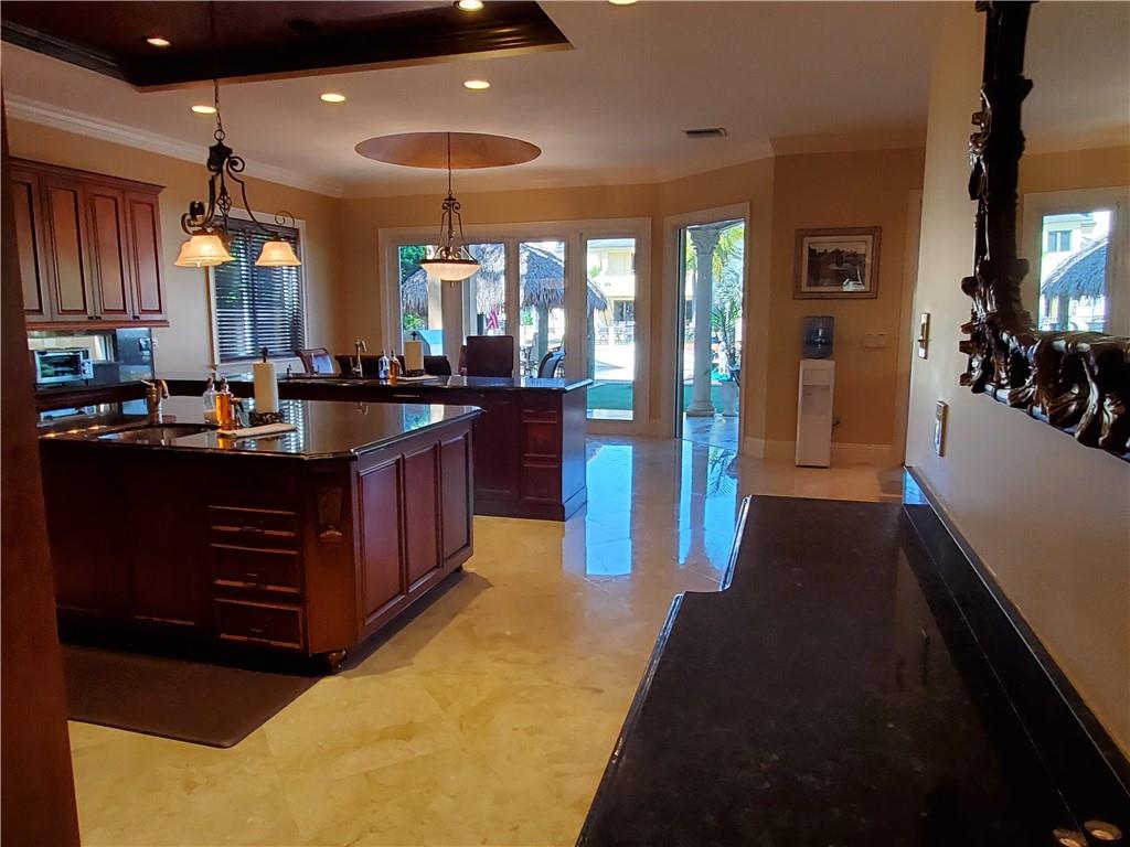 Pelican Isle 21-19 B - Residential