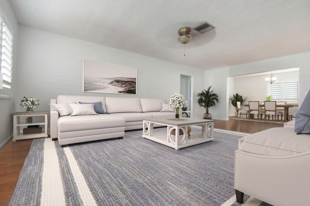 Photo of 2386 SW 9th Avenue, Boynton Beach, FL 33426 (MLS # R11002191)