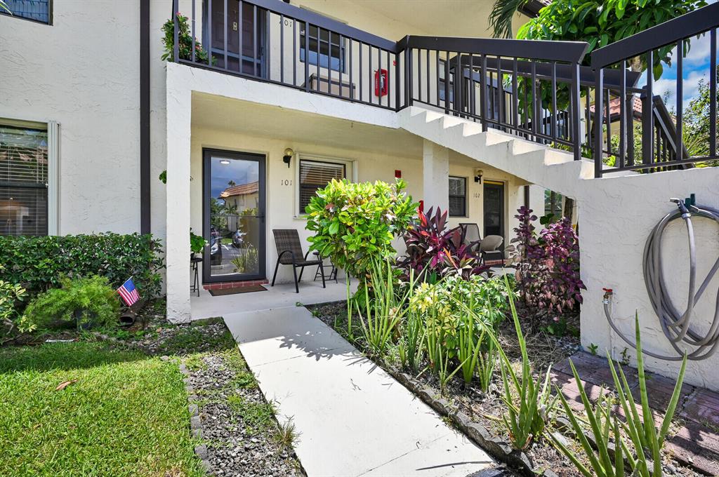 LUCERNE LAKES GOLF COLONY CONDOS 1 THRU 12 AND 14 - Residential