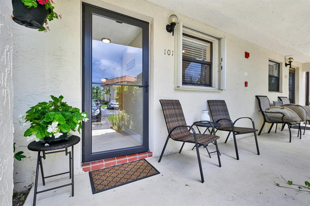 LUCERNE LAKES GOLF COLONY CONDOS 1 THRU 12 AND 14 - Residential