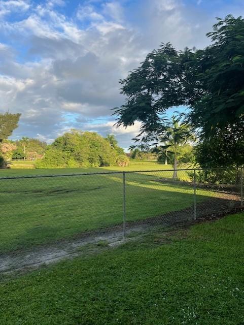 Baffy Woods Condo - Residential Lease