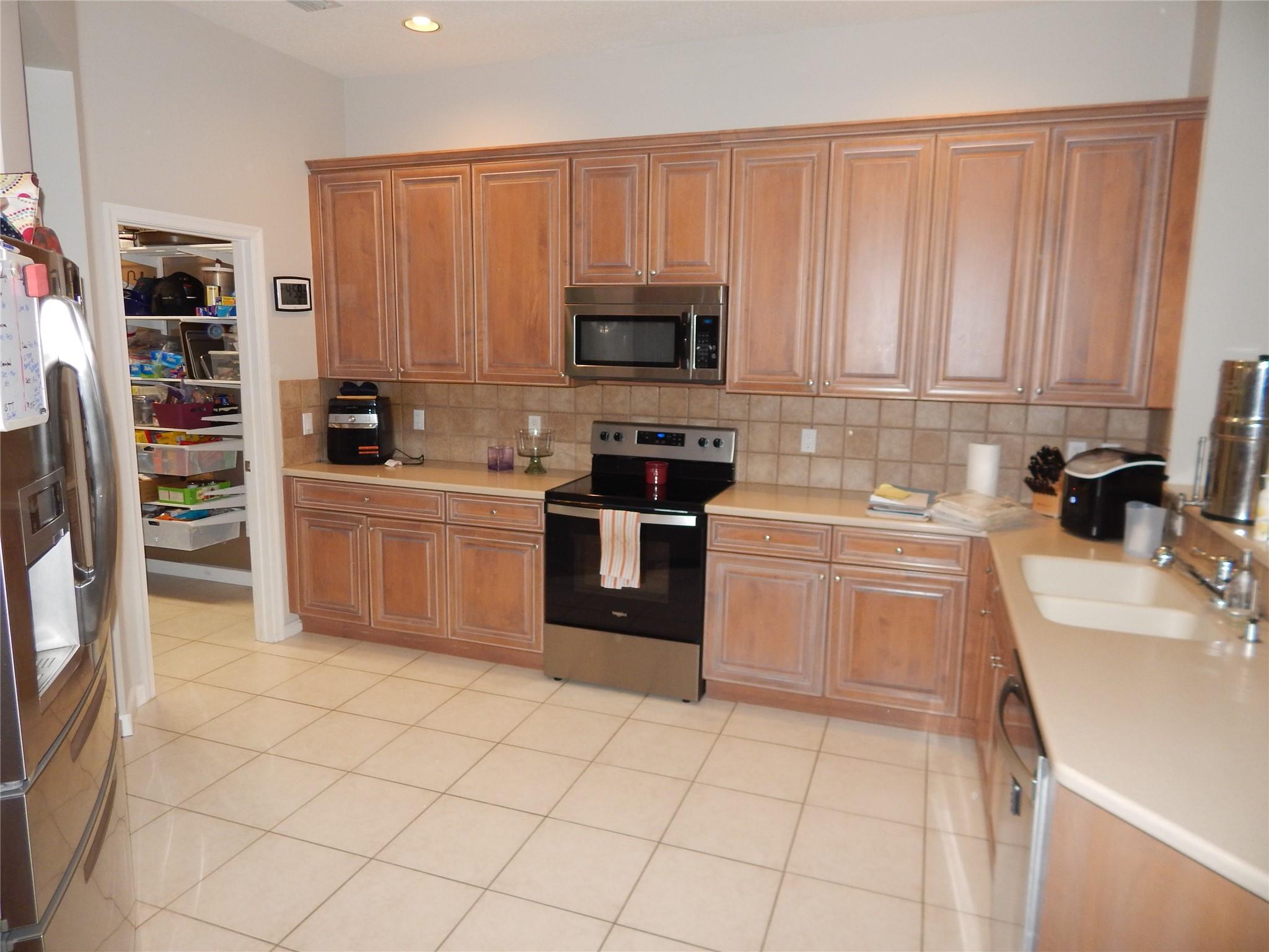 4320 SW 138th Ave