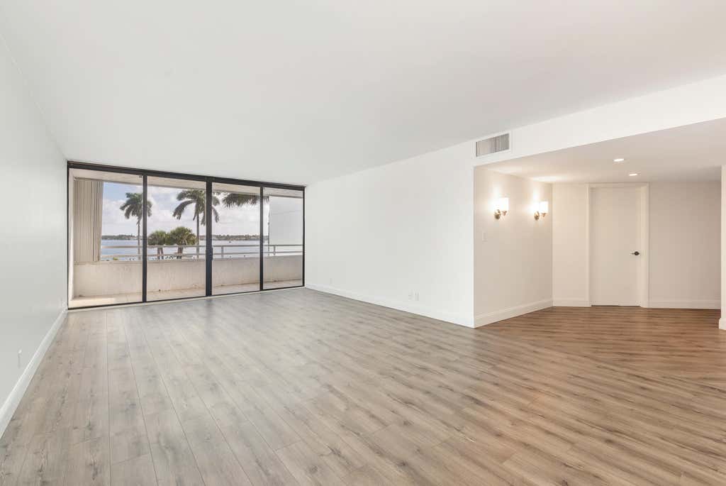 Photo of 3701 S Flagler Drive #B303, West Palm Beach, FL 33405 (MLS # B26013126)