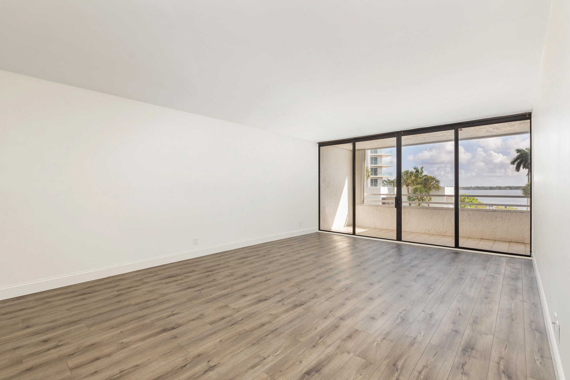 3701 S Flagler Drive B303