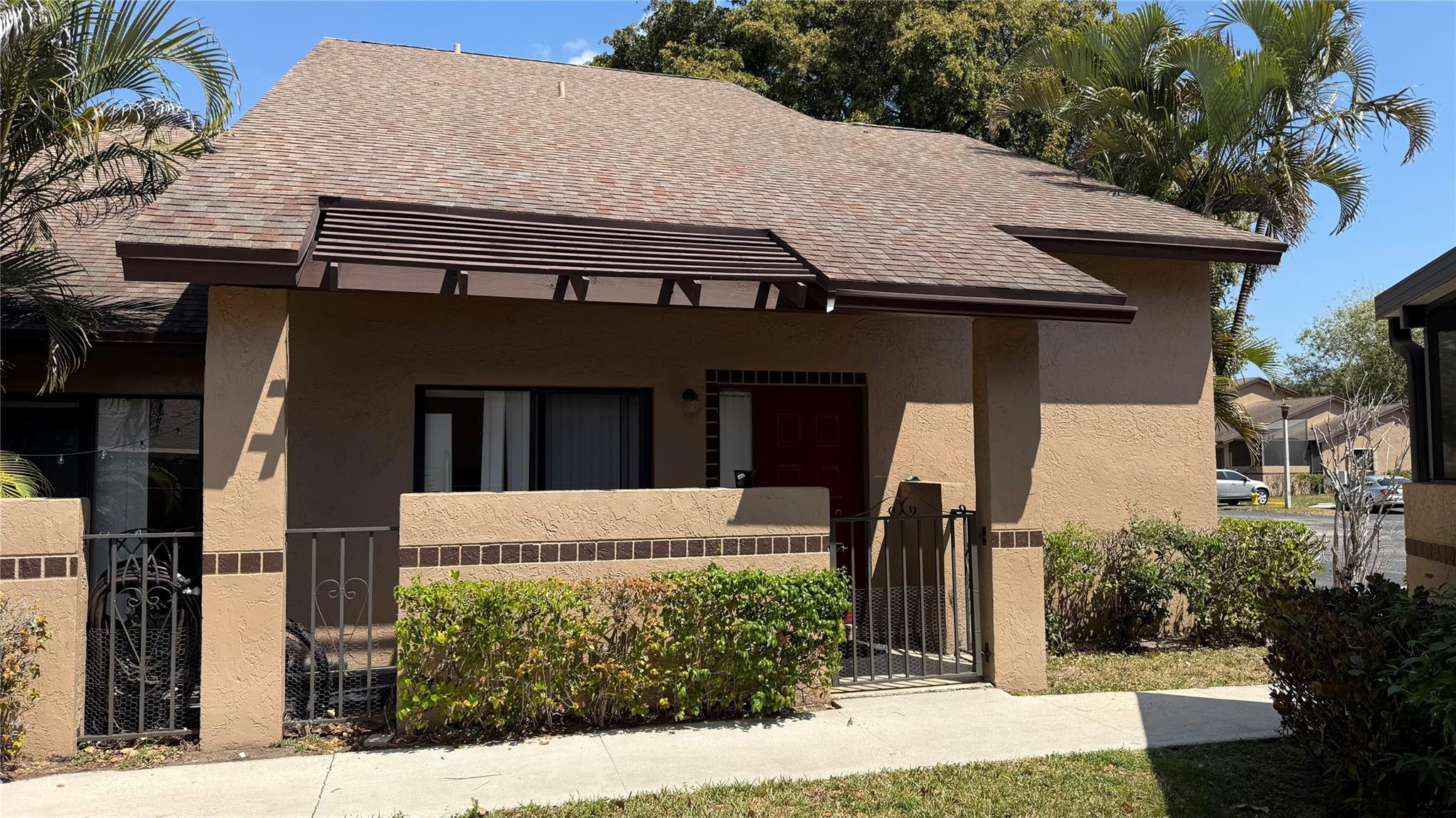 2321 NW 37th Ave 0