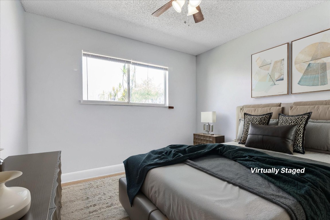 LAKESHORE AT UNIVERSITY P - Residential