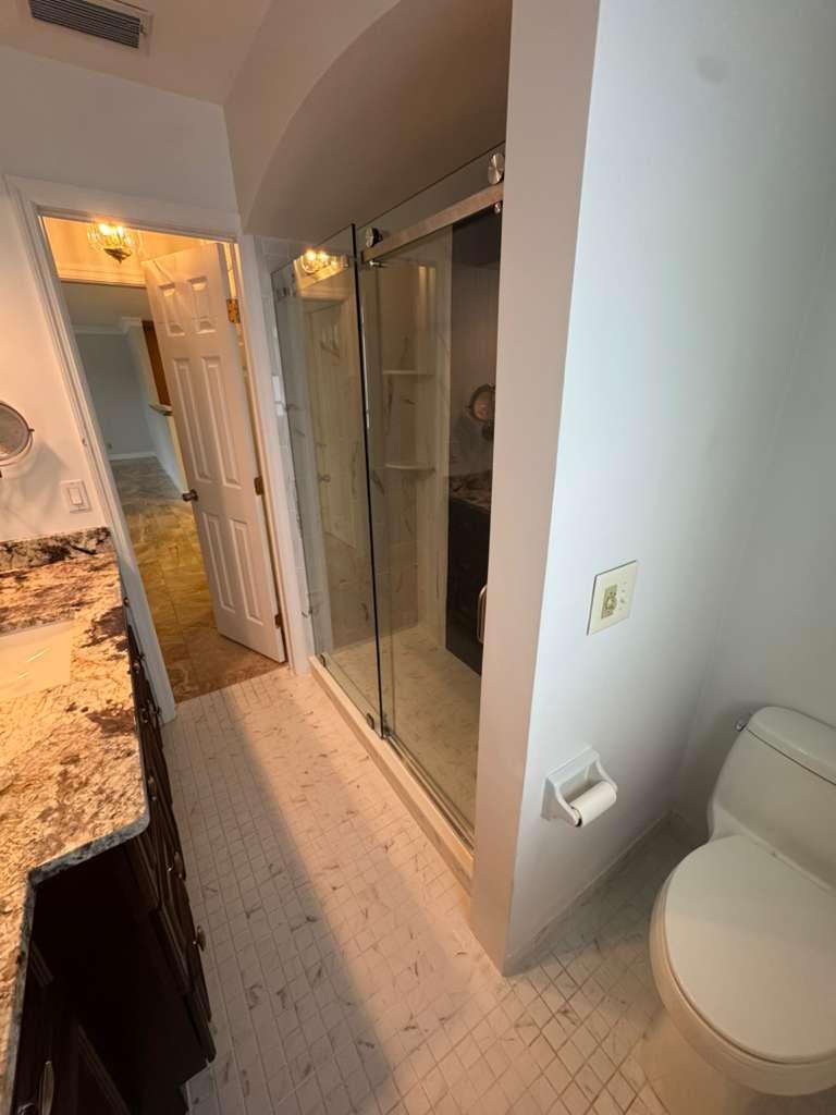YACHT HARBOR MANOR - Residential Lease