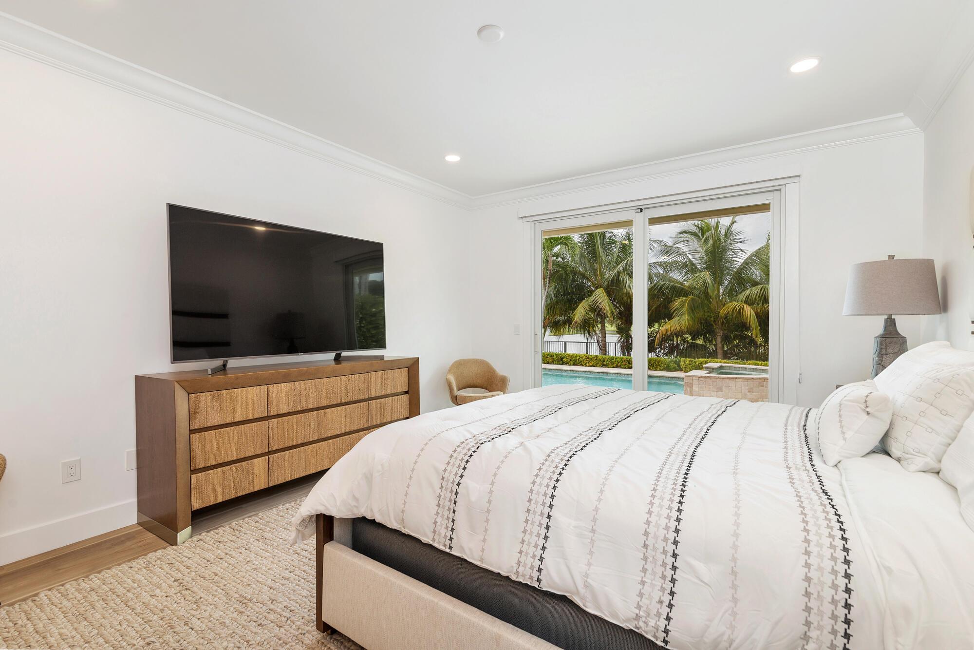 PRESIDENT COUNTRY CLUB PL - Residential