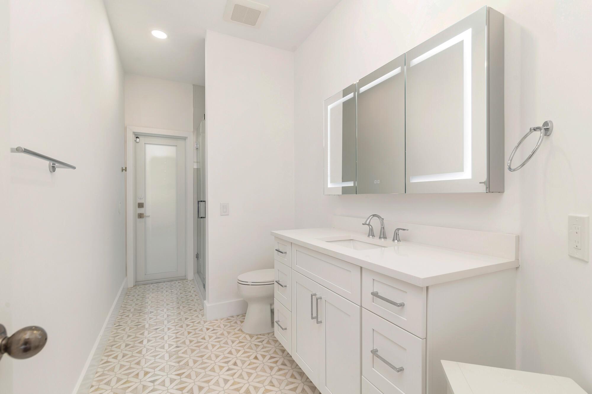 PRESIDENT COUNTRY CLUB PL - Residential