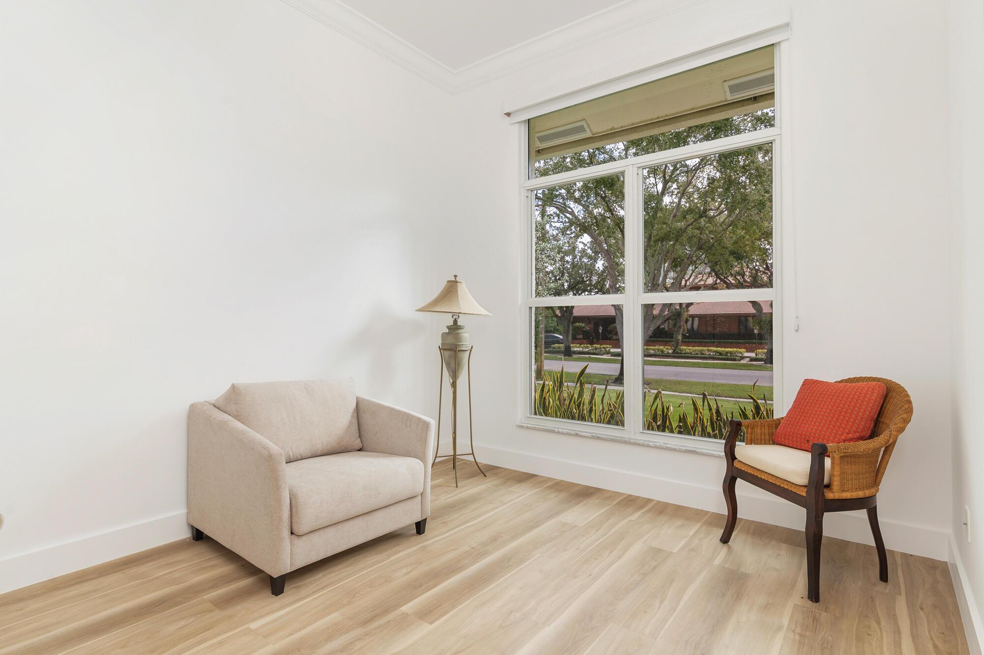 PRESIDENT COUNTRY CLUB PL - Residential