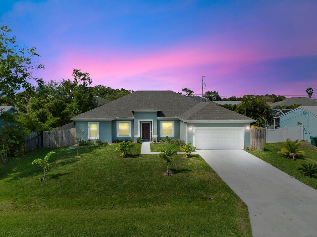Photo of 2172 SE South Buttonwood Drive, Port Saint Lucie, FL 34952 (MLS # R10974383)