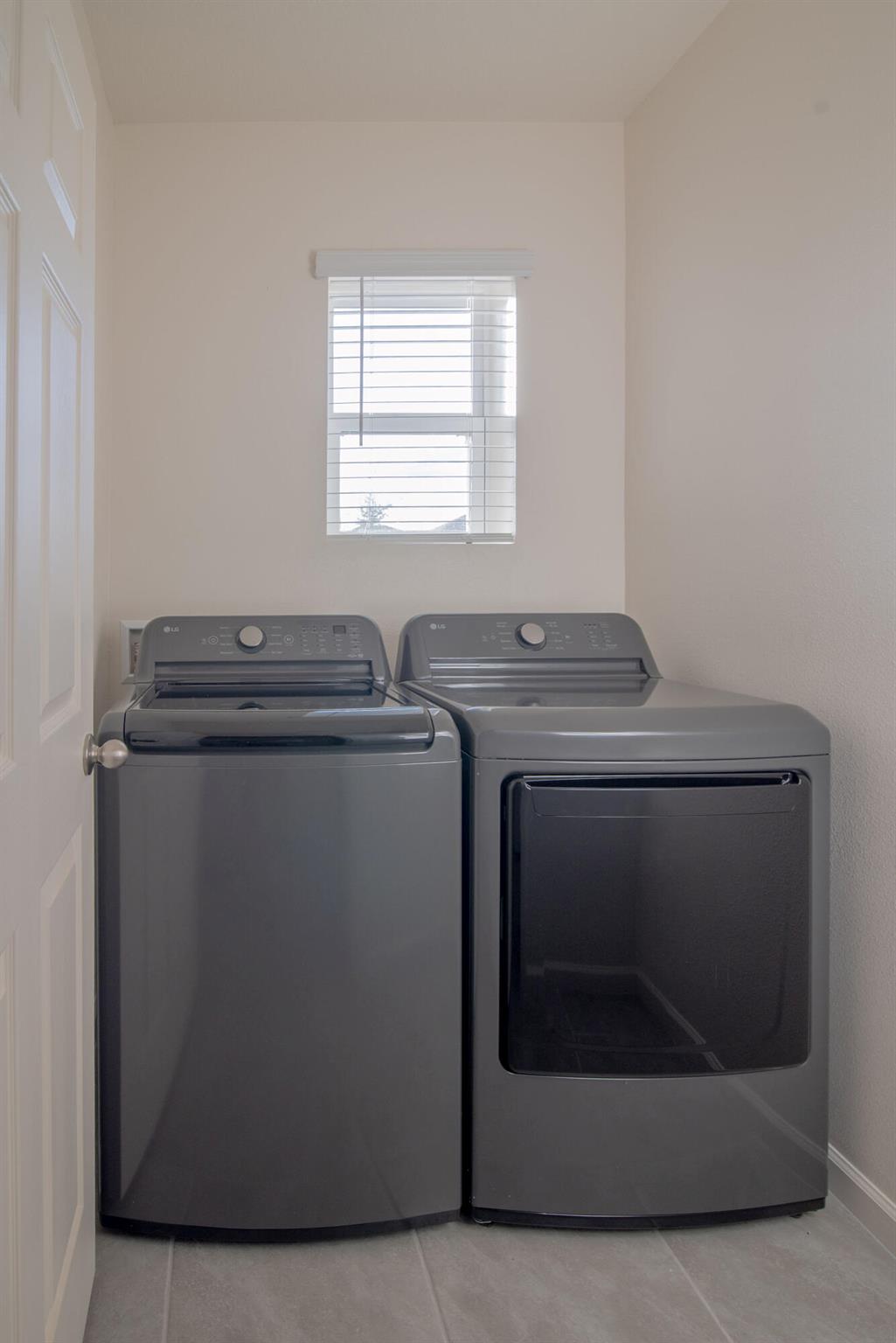 VERANO SOUTH PUD 1 - POD - Residential Lease