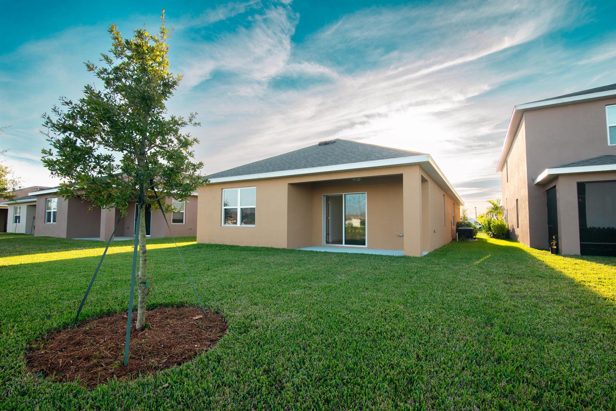 VERANO SOUTH PUD 1 - POD - Residential Lease