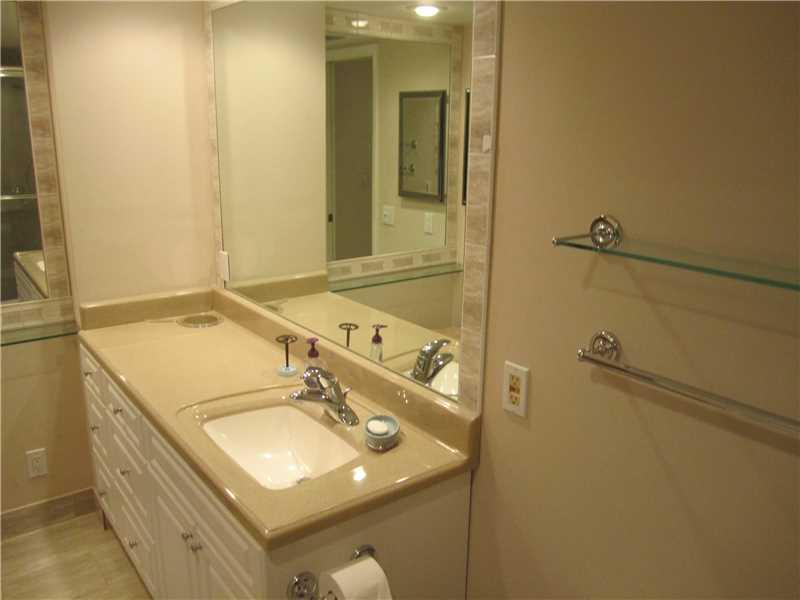 PALM AIRE C C - Residential