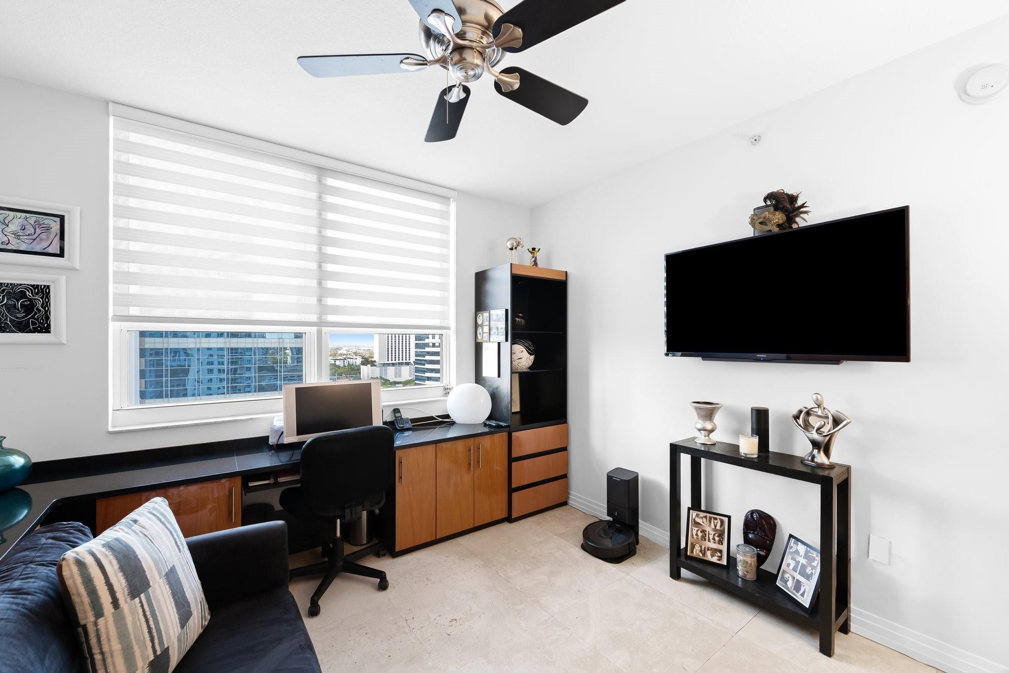 350 Las Olas Place - Residential