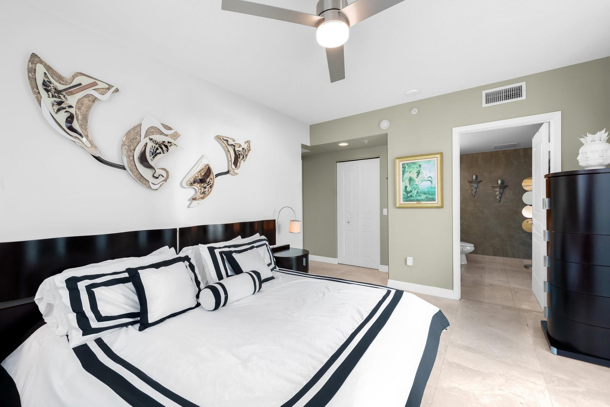 350 Las Olas Place - Residential