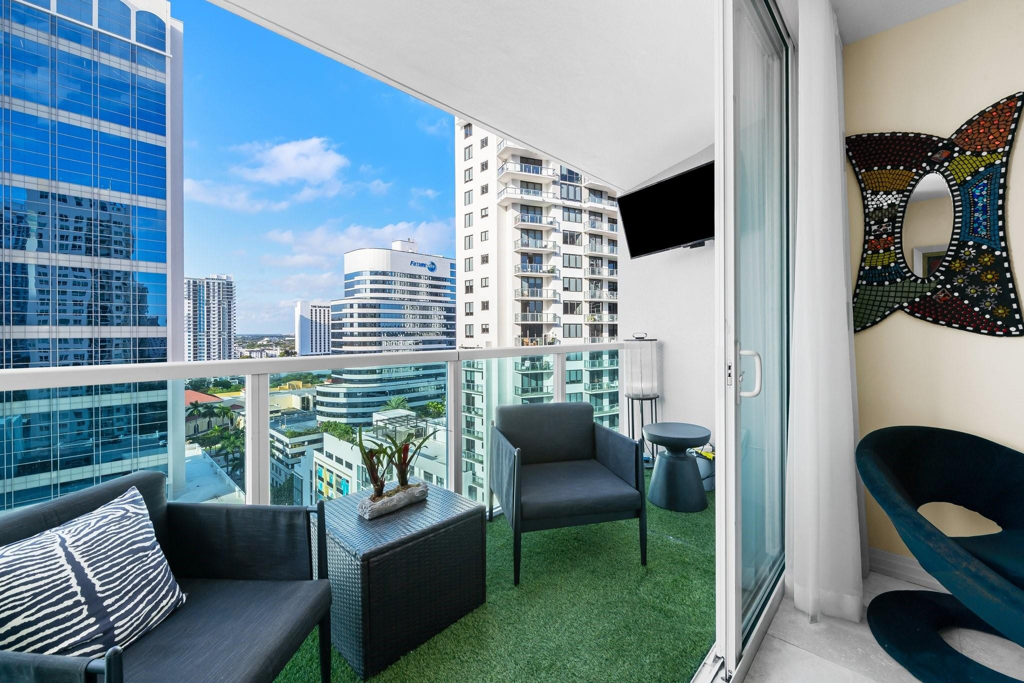 350 Las Olas Place - Residential
