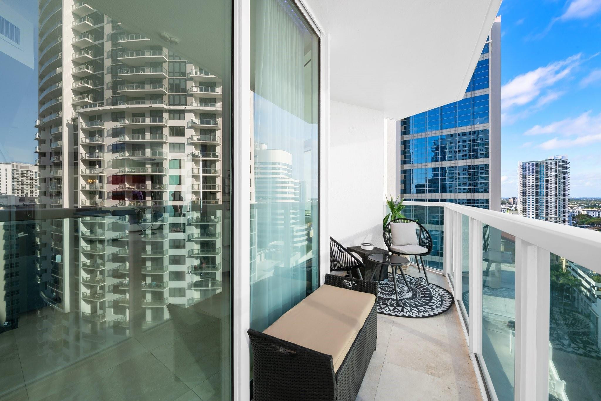 350 Las Olas Place - Residential