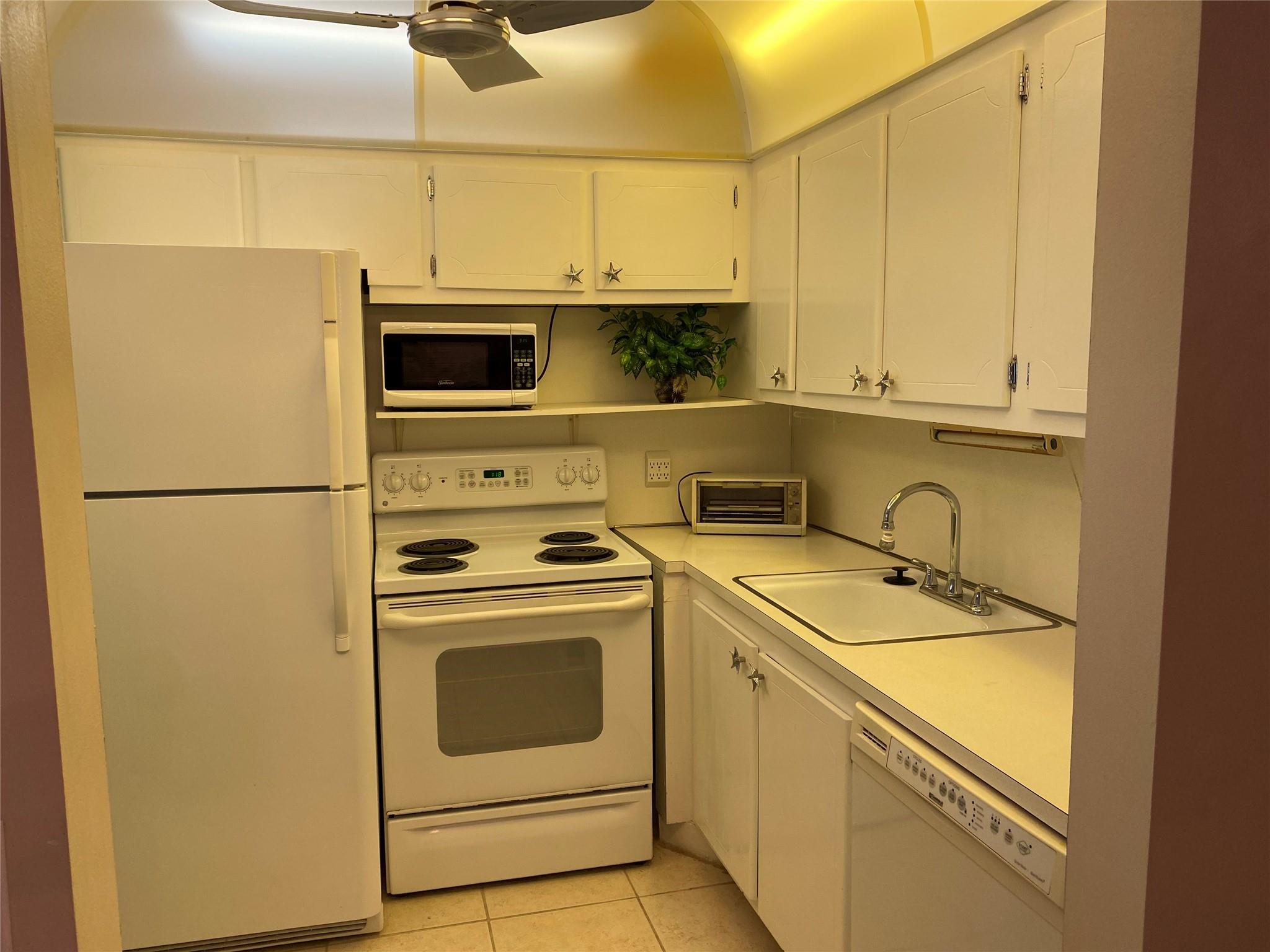 Century Village East - Residential