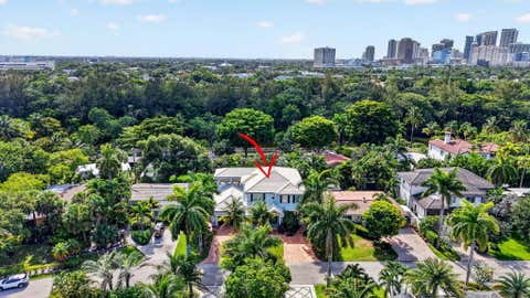 Tiny photo for 1329 SE 13th Terrace, Fort Lauderdale, FL 33316 (MLS # B26051625)