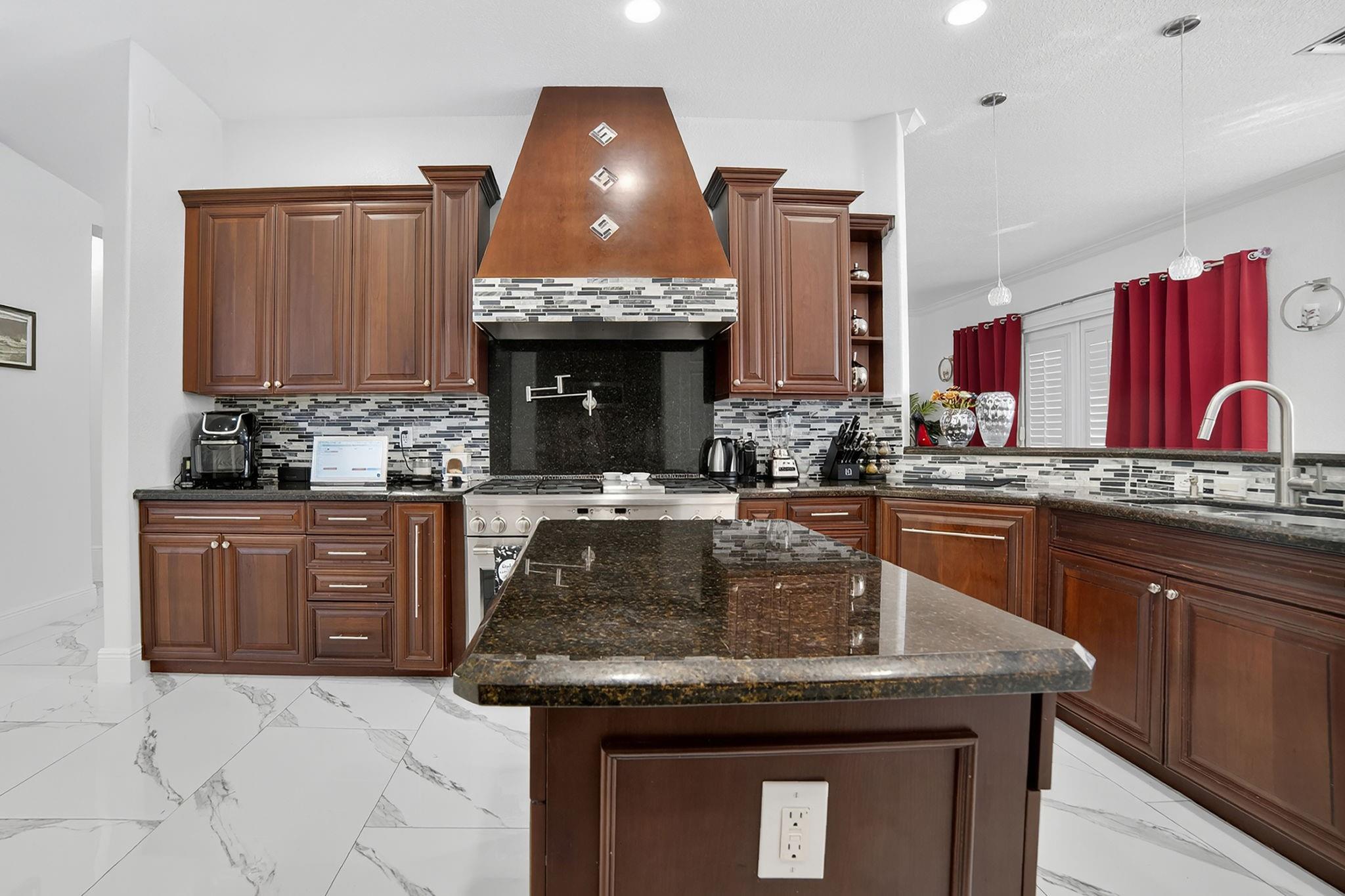 L'Hermitage - Residential