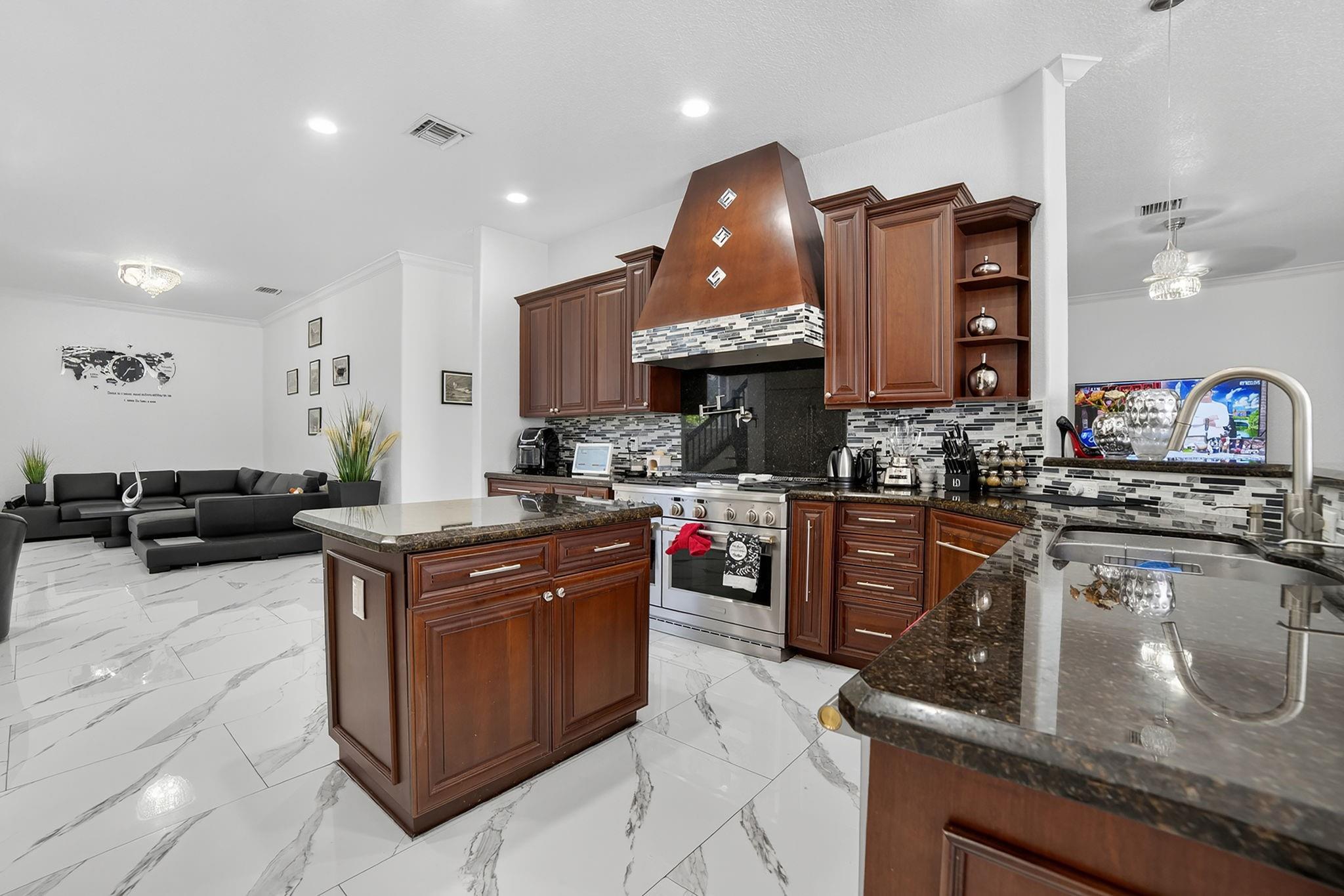 L'Hermitage - Residential