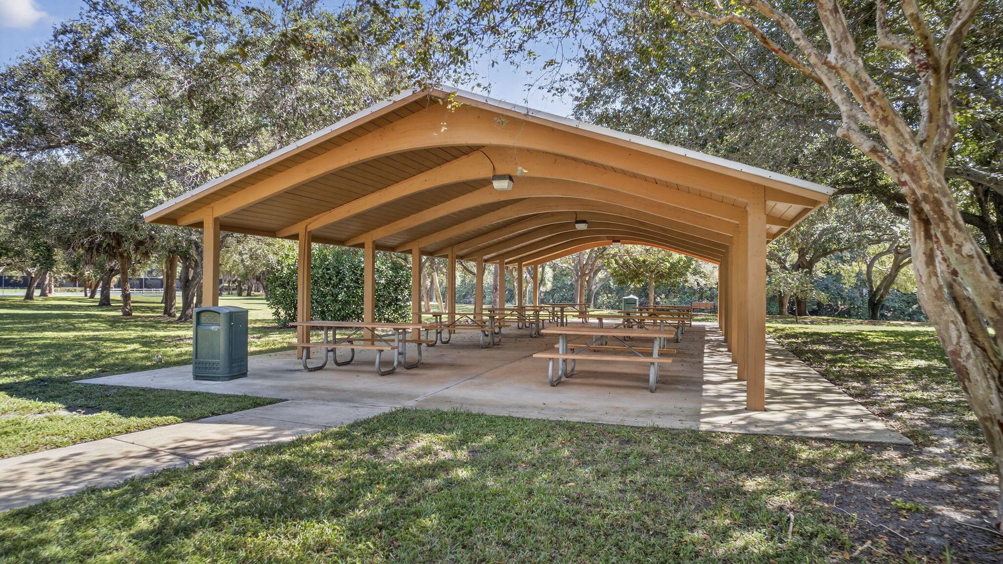 OAKS EAST 2 - Residential