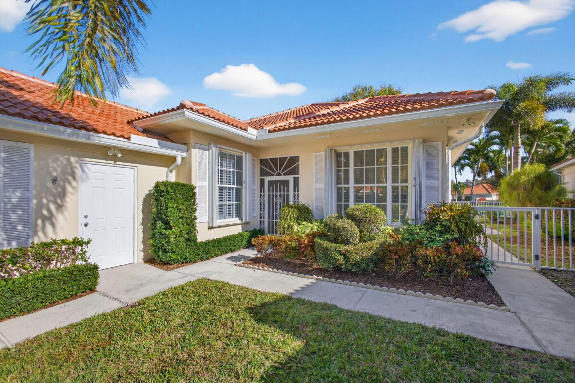 520 E Tall Oaks Drive