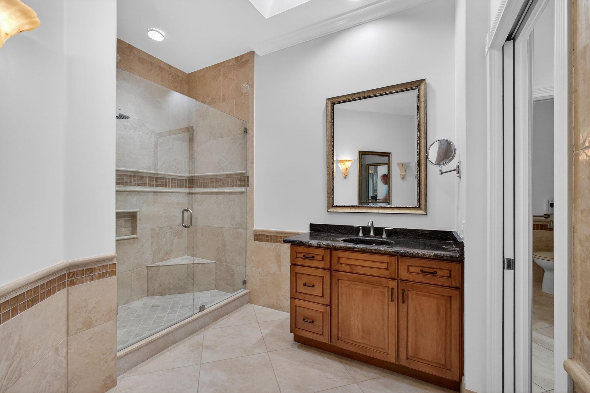 OAKS EAST 2 - Residential