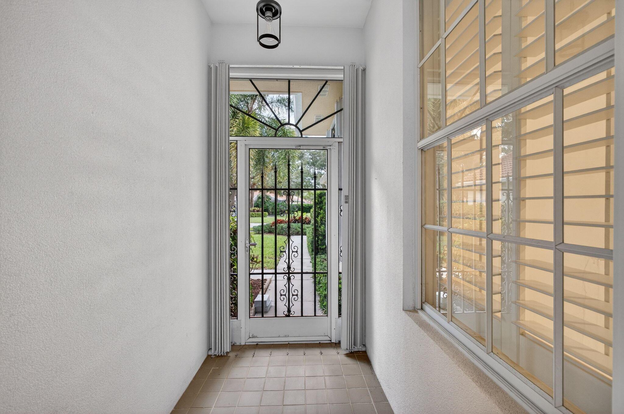 OAKS EAST 2 - Residential