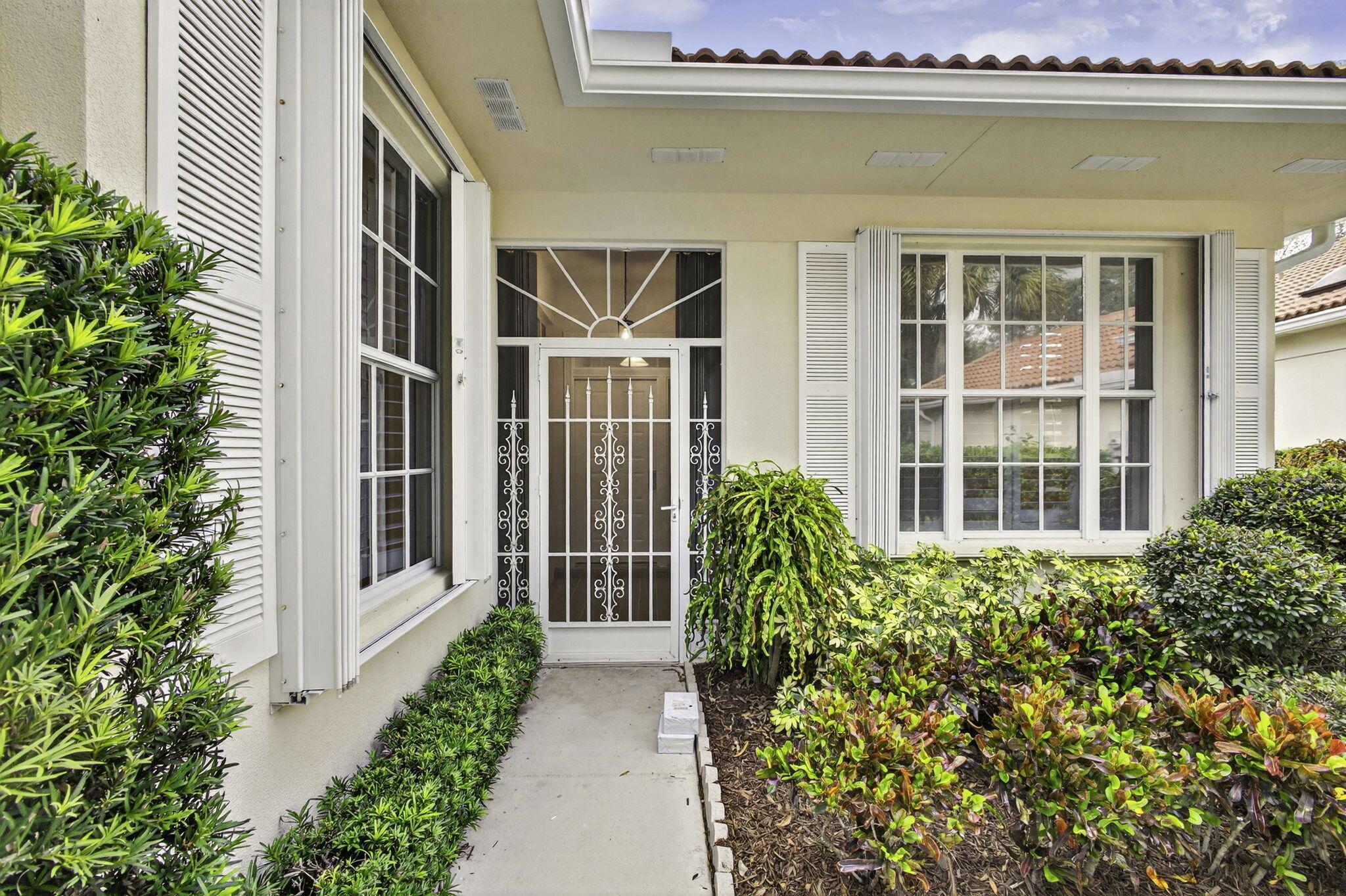 OAKS EAST 2 - Residential