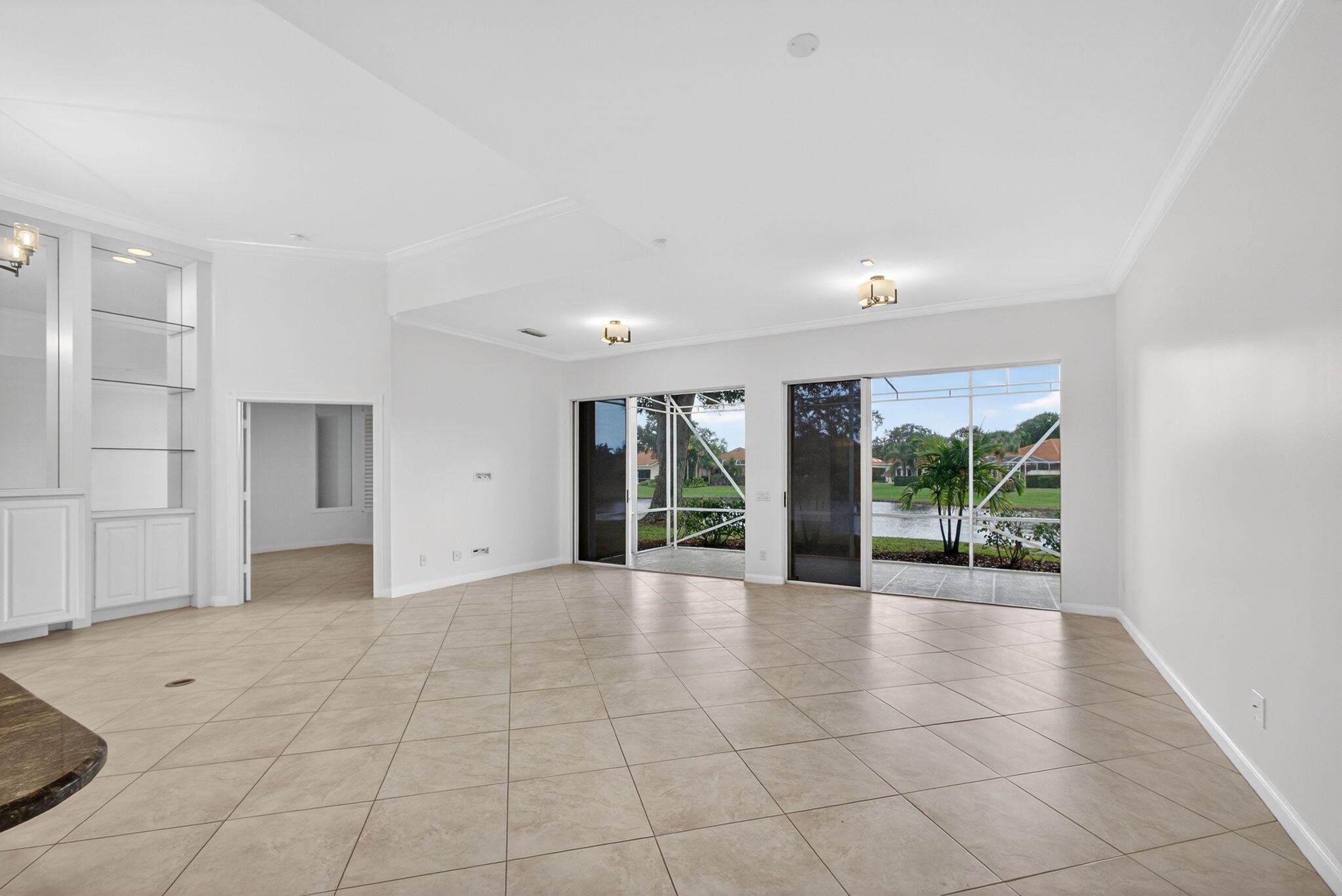 OAKS EAST 2 - Residential