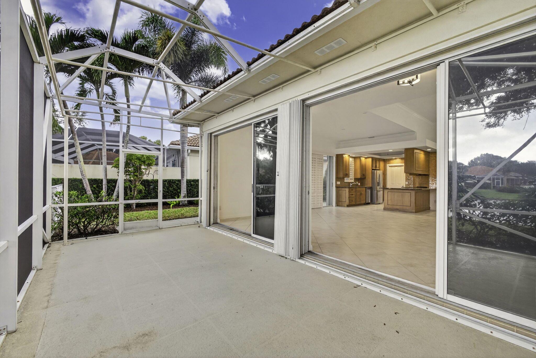 OAKS EAST 2 - Residential