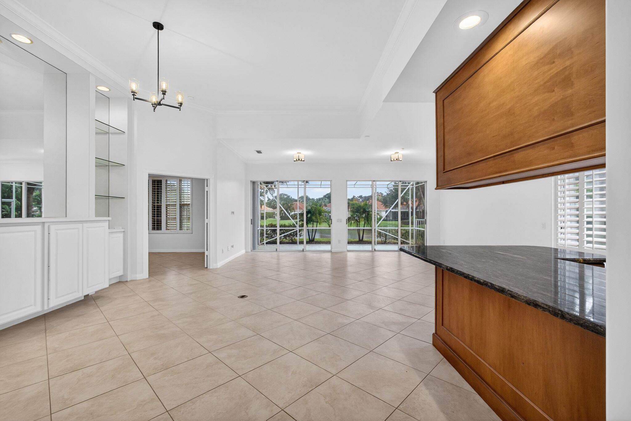 OAKS EAST 2 - Residential