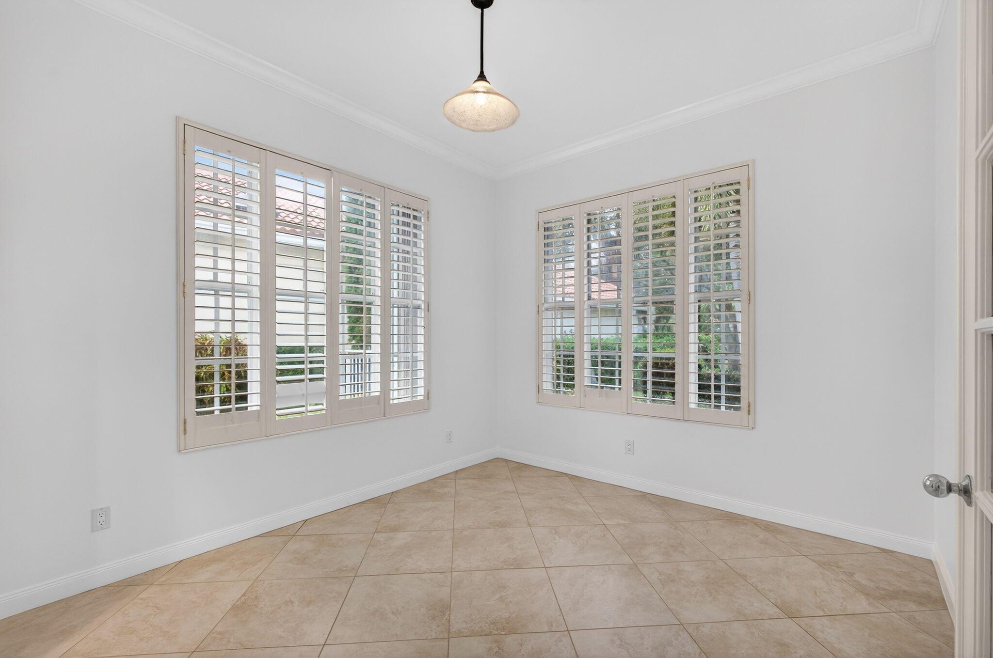 OAKS EAST 2 - Residential