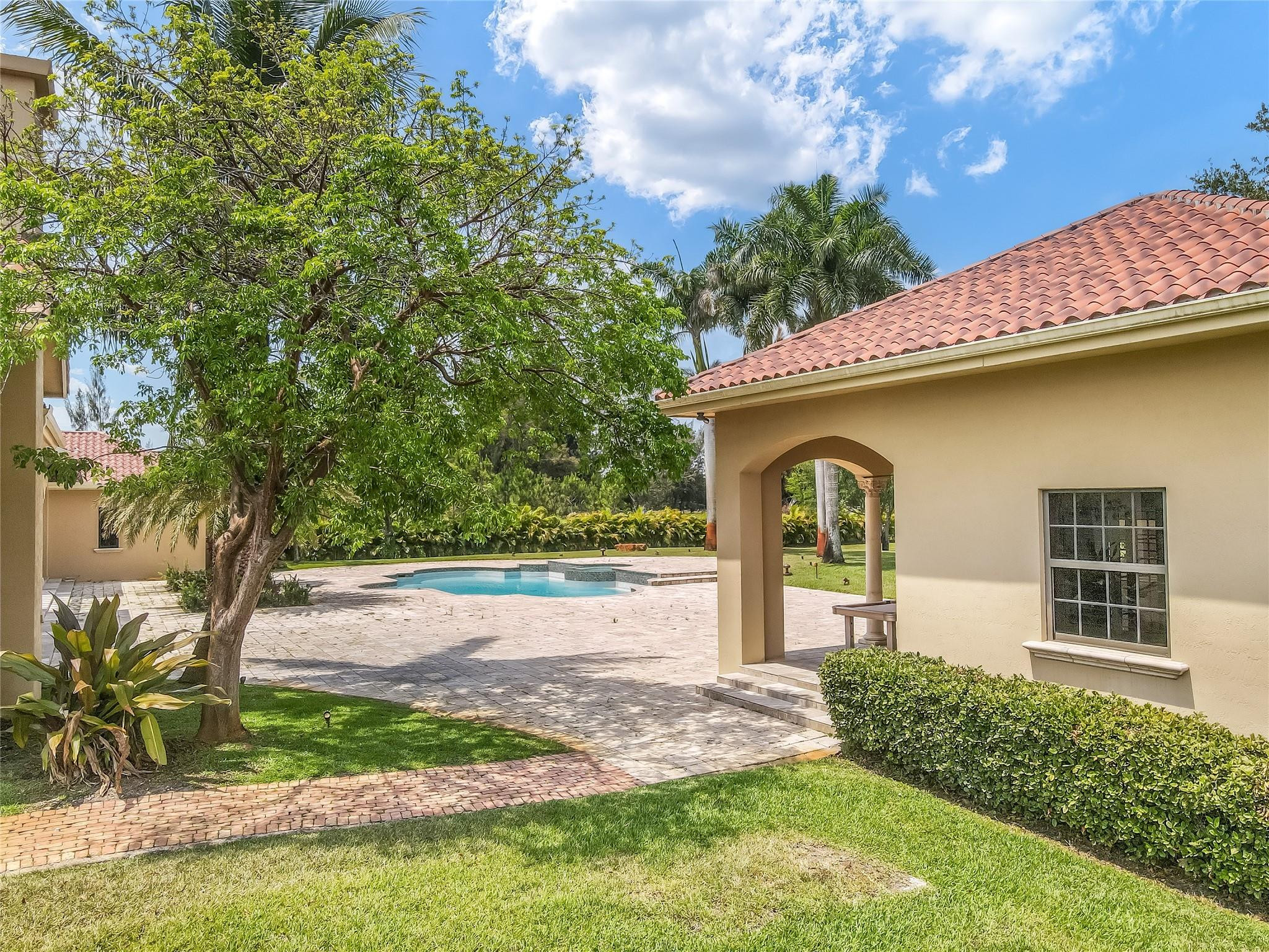 Rolling Oaks Estates Rep - Residential