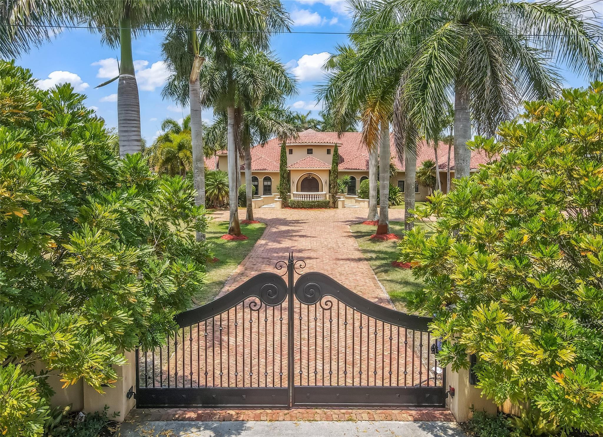 Rolling Oaks Estates Rep - Residential