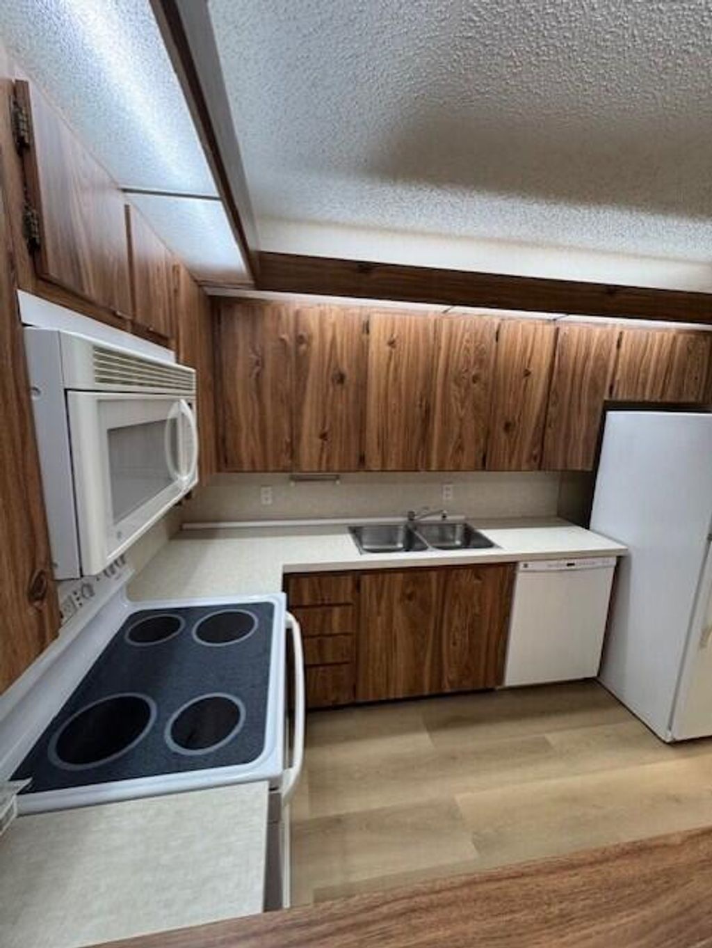 Photo of 1113 11th Lane, Palm Beach Gardens, FL 33418 (MLS # R11071555)