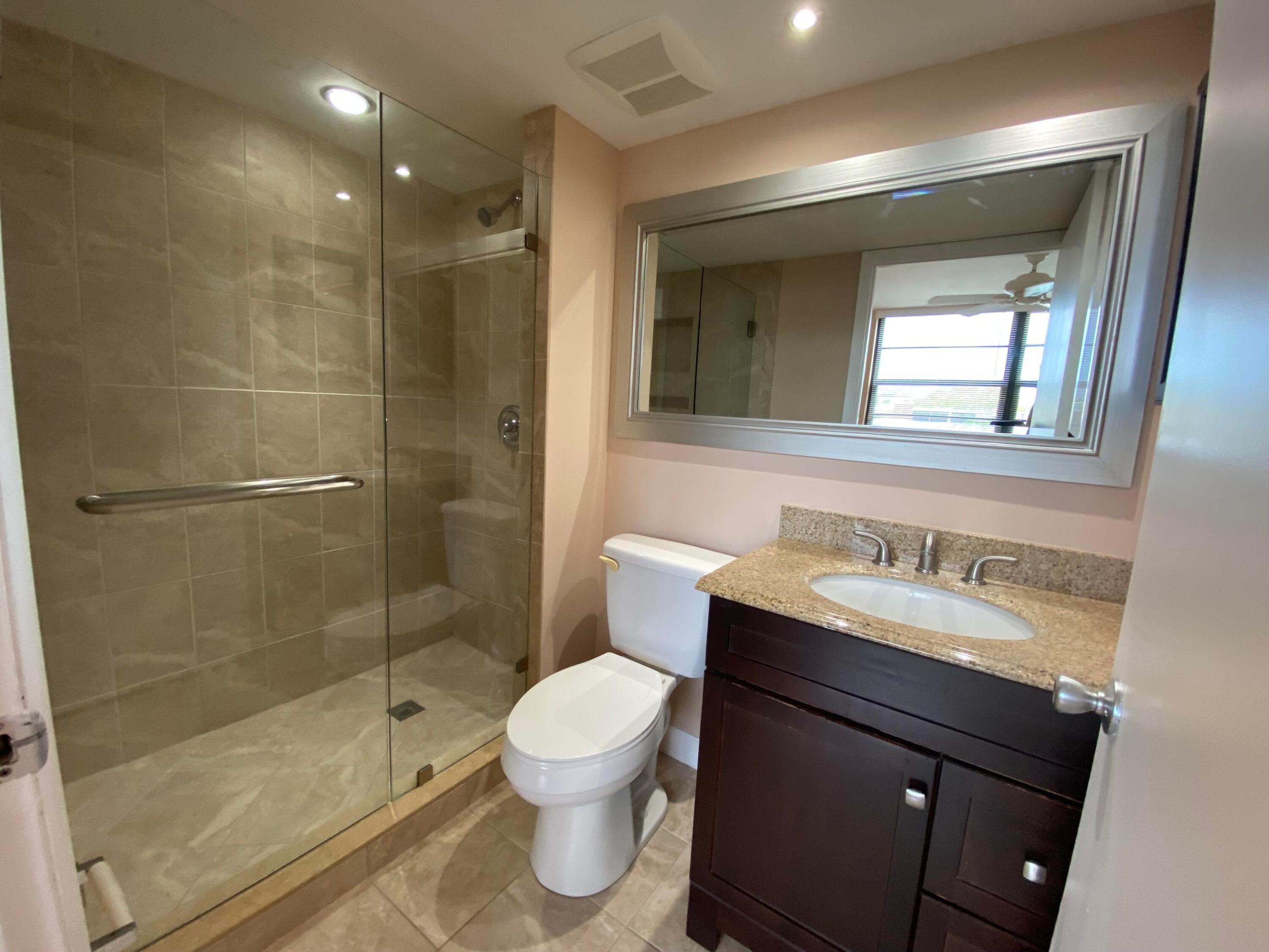 41 OF PALM SPRINGS 3 CONDO - Residential Lease