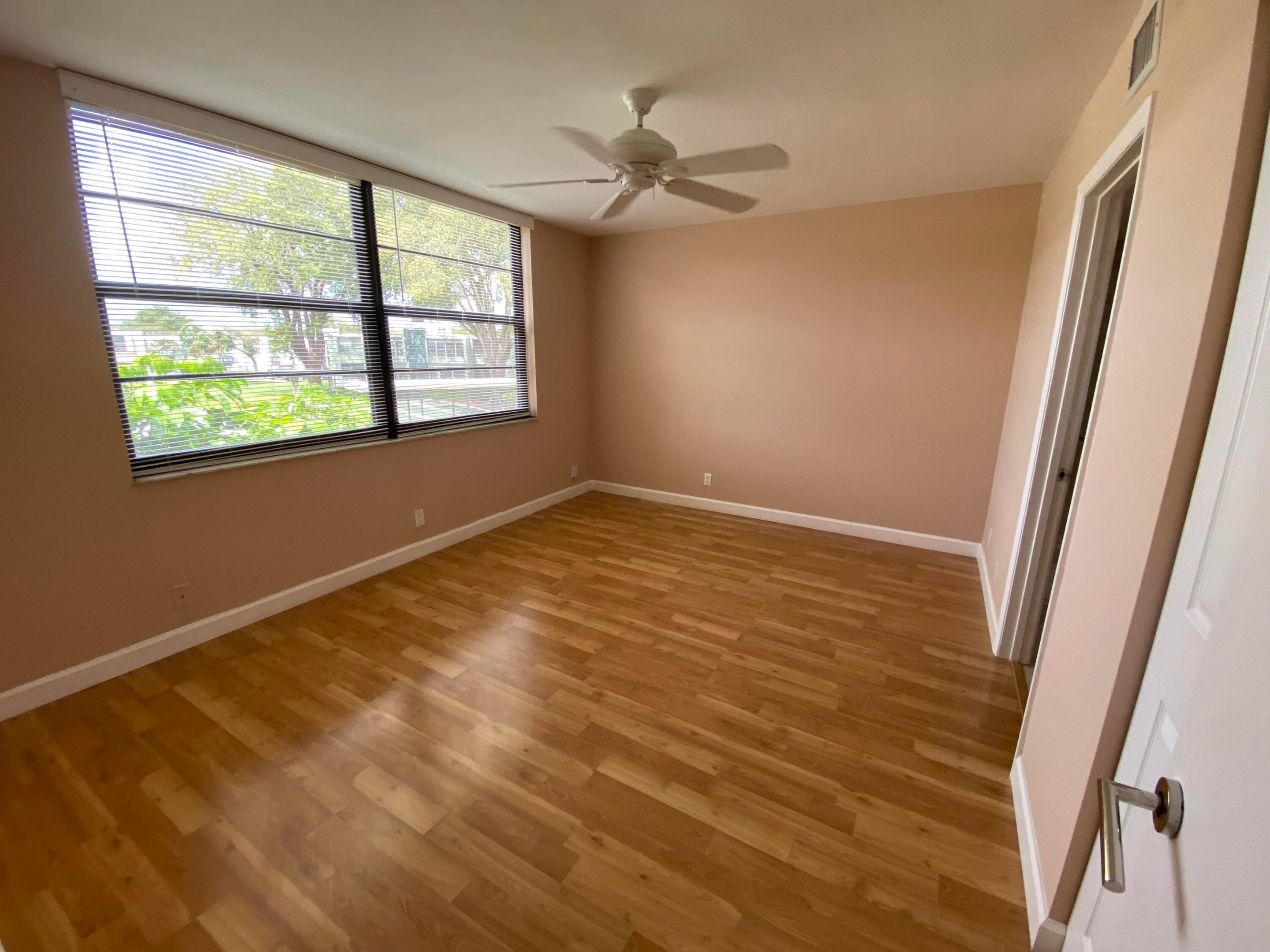 41 OF PALM SPRINGS 3 CONDO - Residential Lease