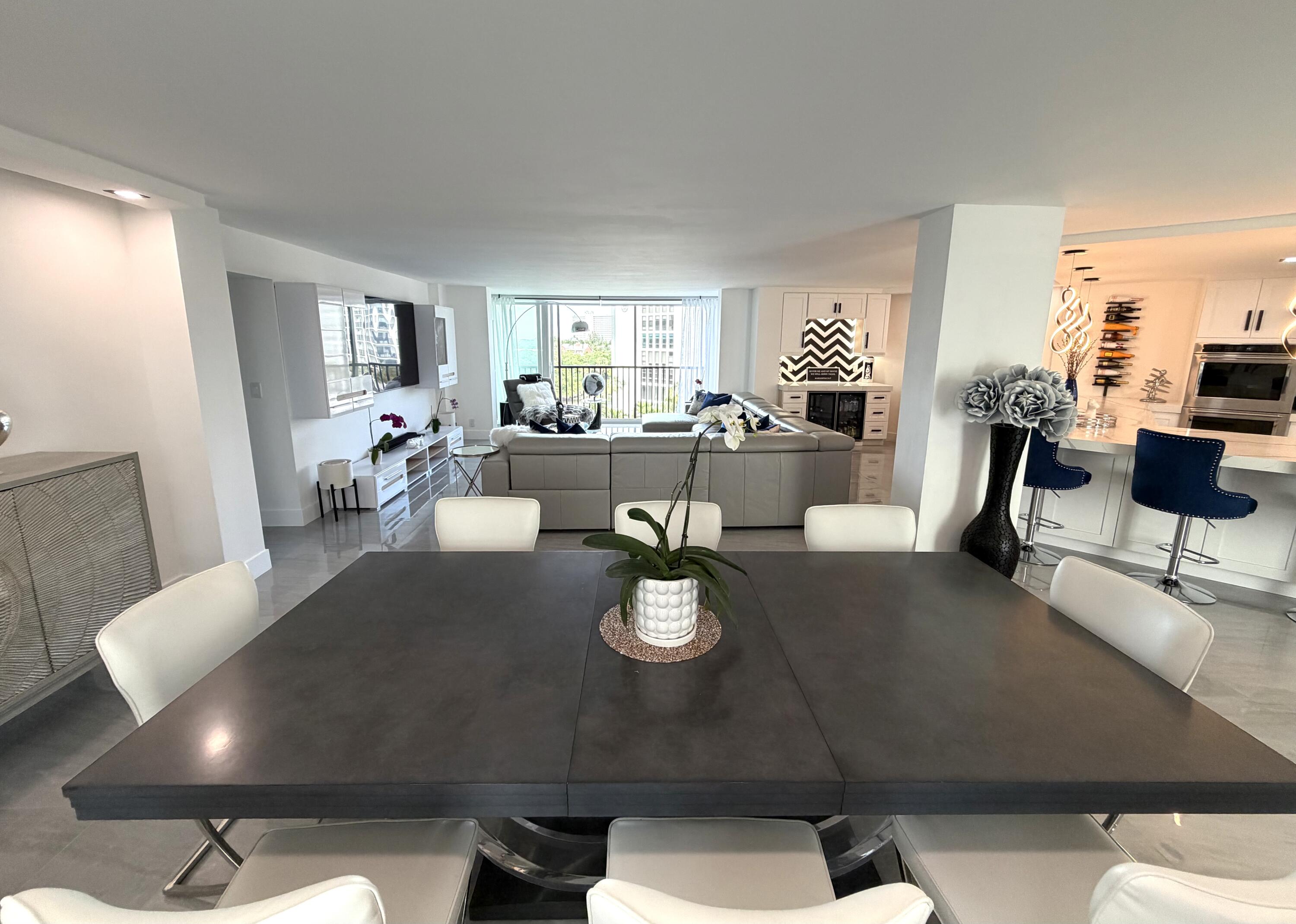 1627 Riverview Road 615