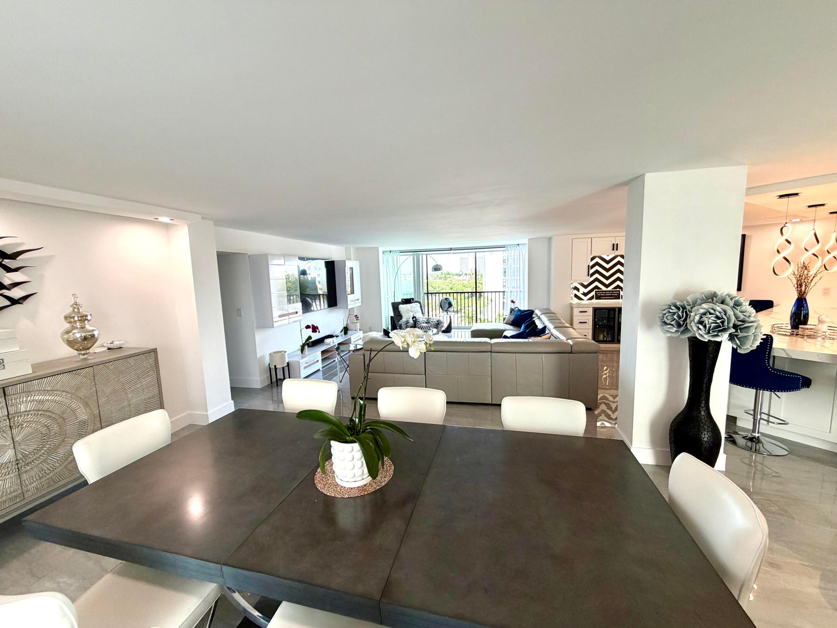 HILLSBORO LANDINGS CONDO NO TWO - Residential
