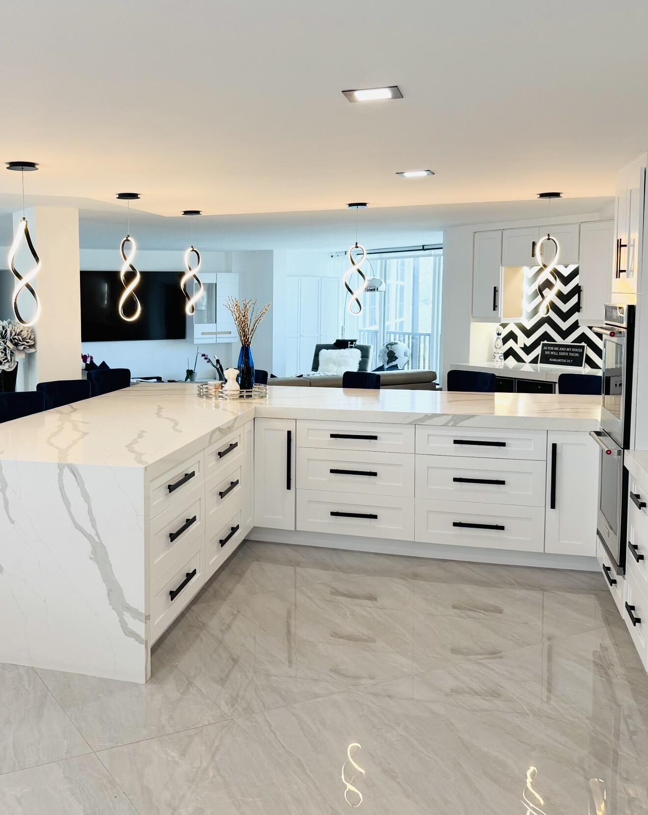 HILLSBORO LANDINGS CONDO NO TWO - Residential