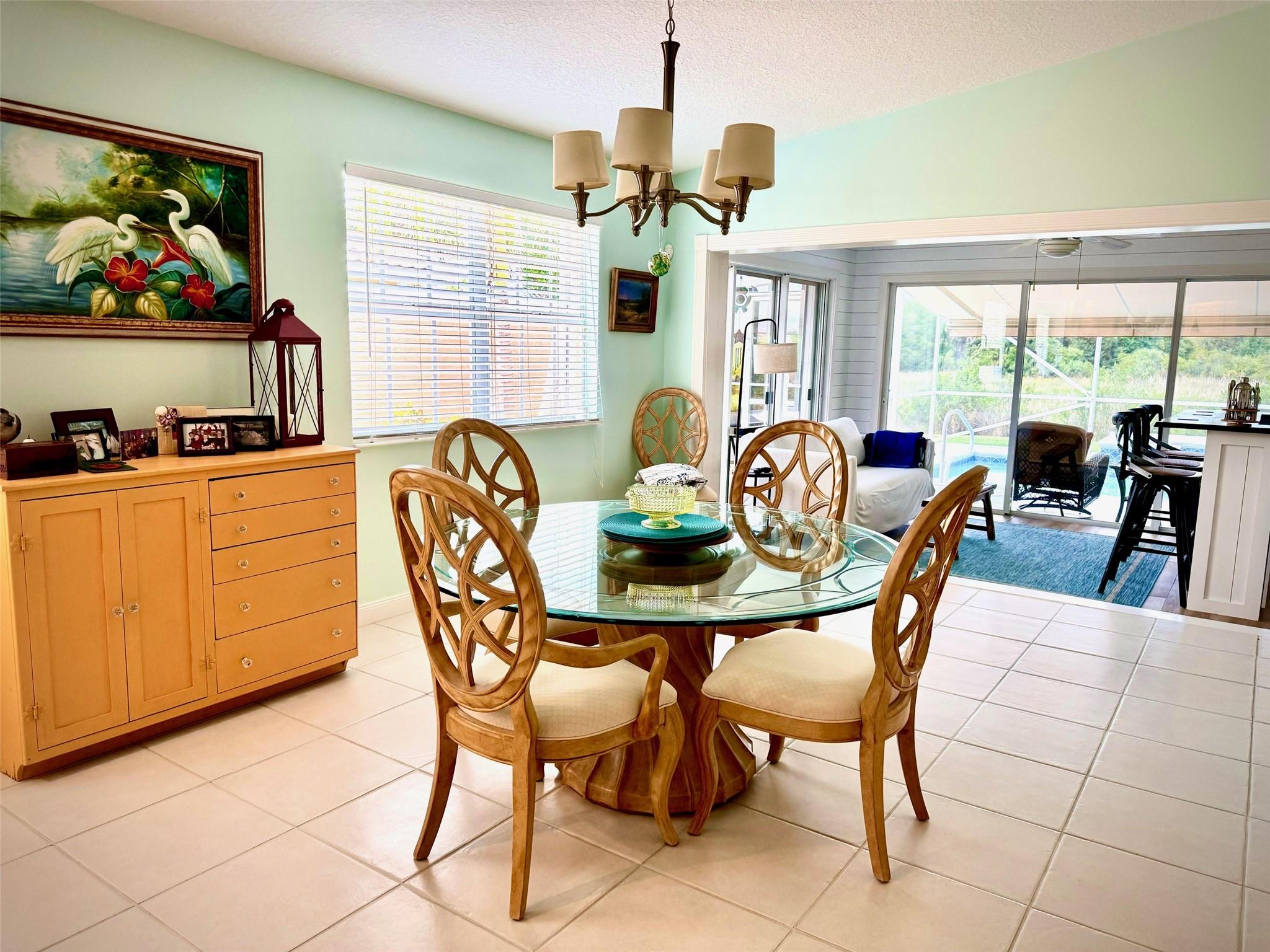Tradition 5 - Residential Lease