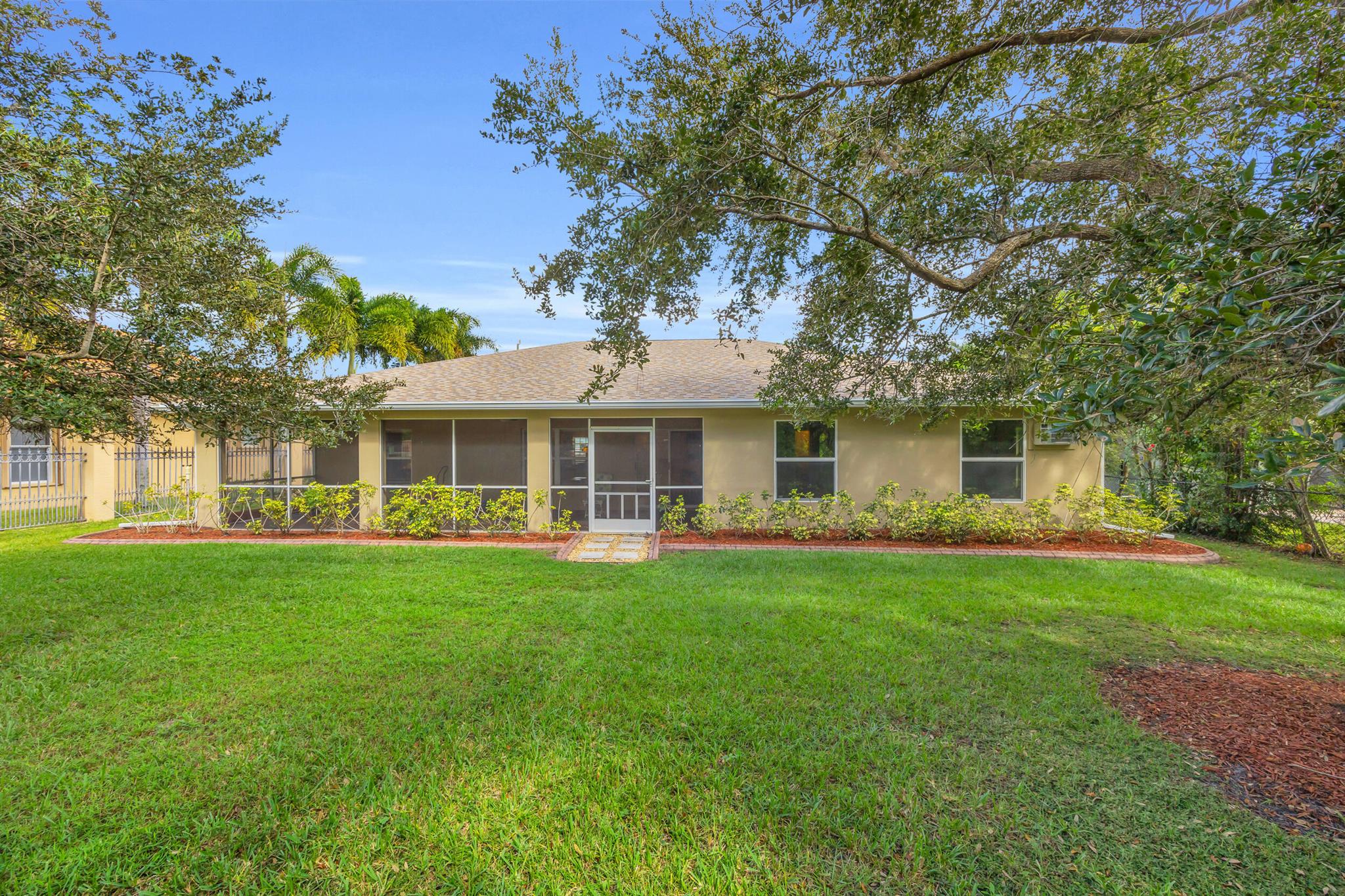 PORT ST LUCIE SECTION 44 - Residential