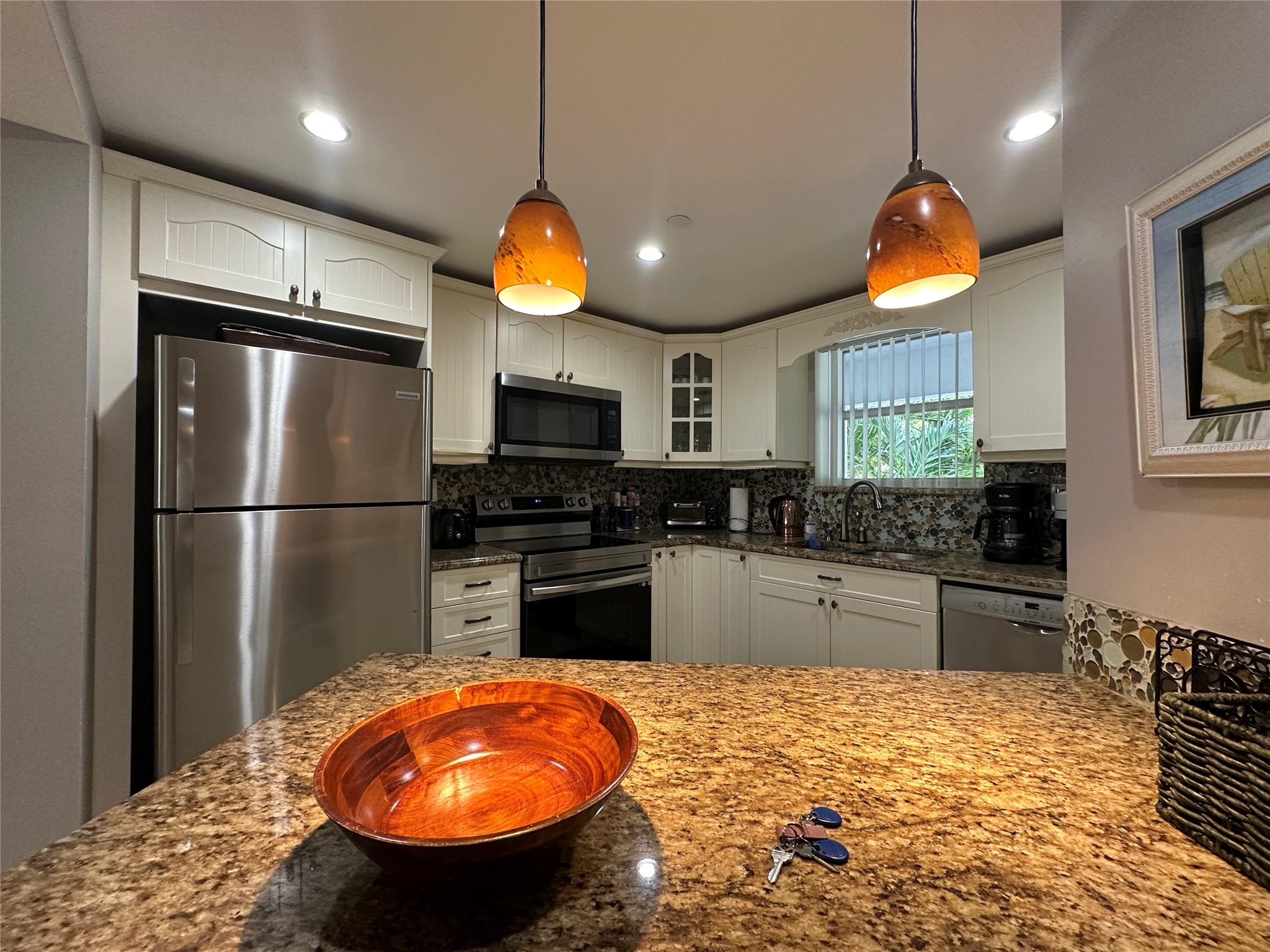 Le Frontenac Condo - Residential Lease