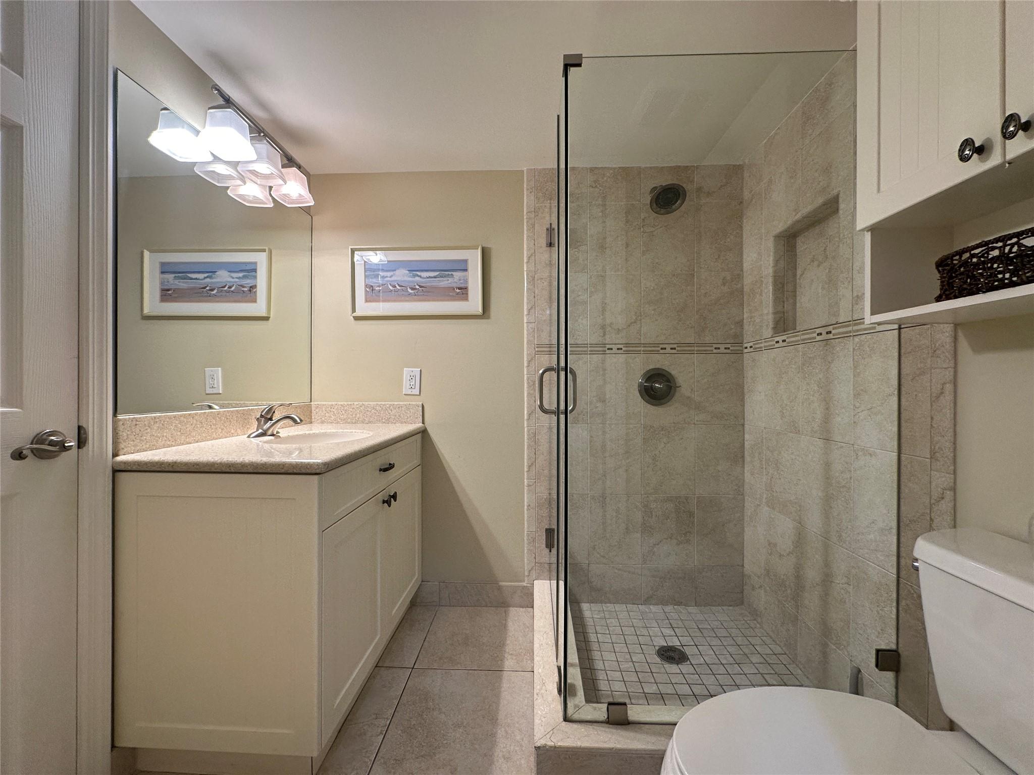 Le Frontenac Condo - Residential Lease