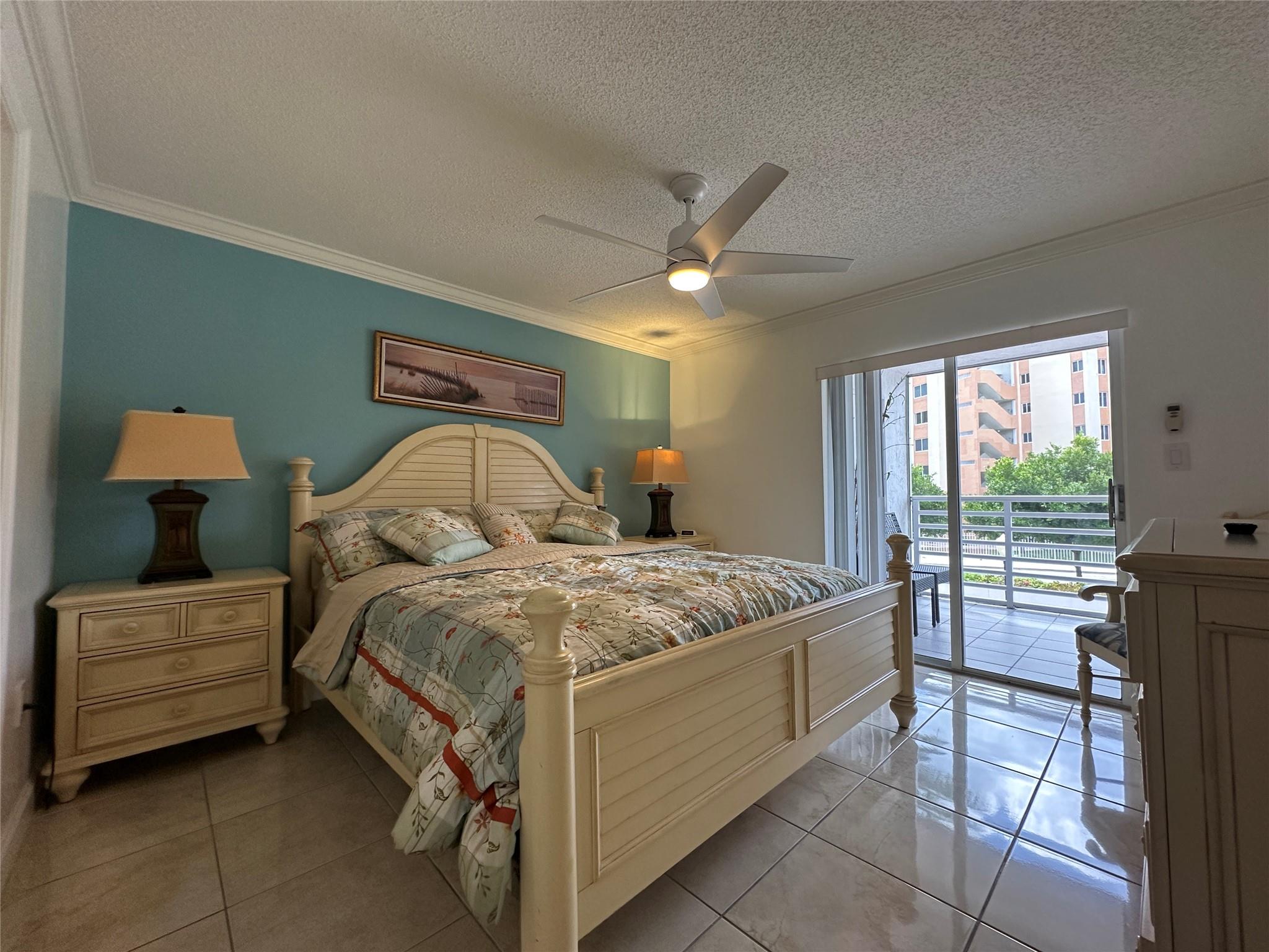 Le Frontenac Condo - Residential Lease